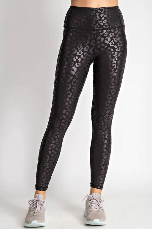 Matte Leopard Leggings In Black