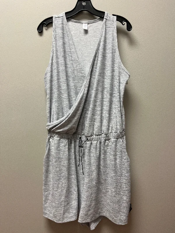 Athletic Dress By Old Navy In Grey, Size: L