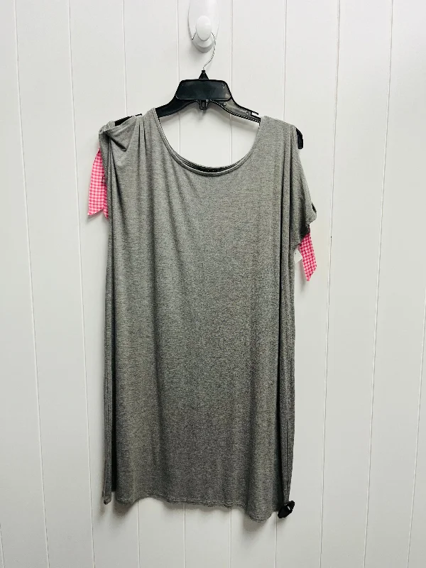 Dress Casual Short By Luxology In Grey, Size: M