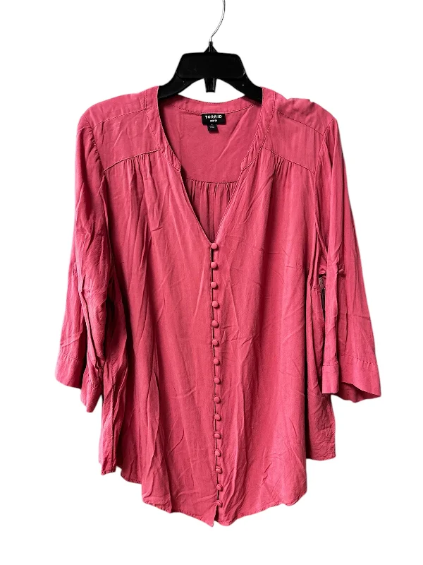 Top Long Sleeve By Torrid In Pink, Size: 1x